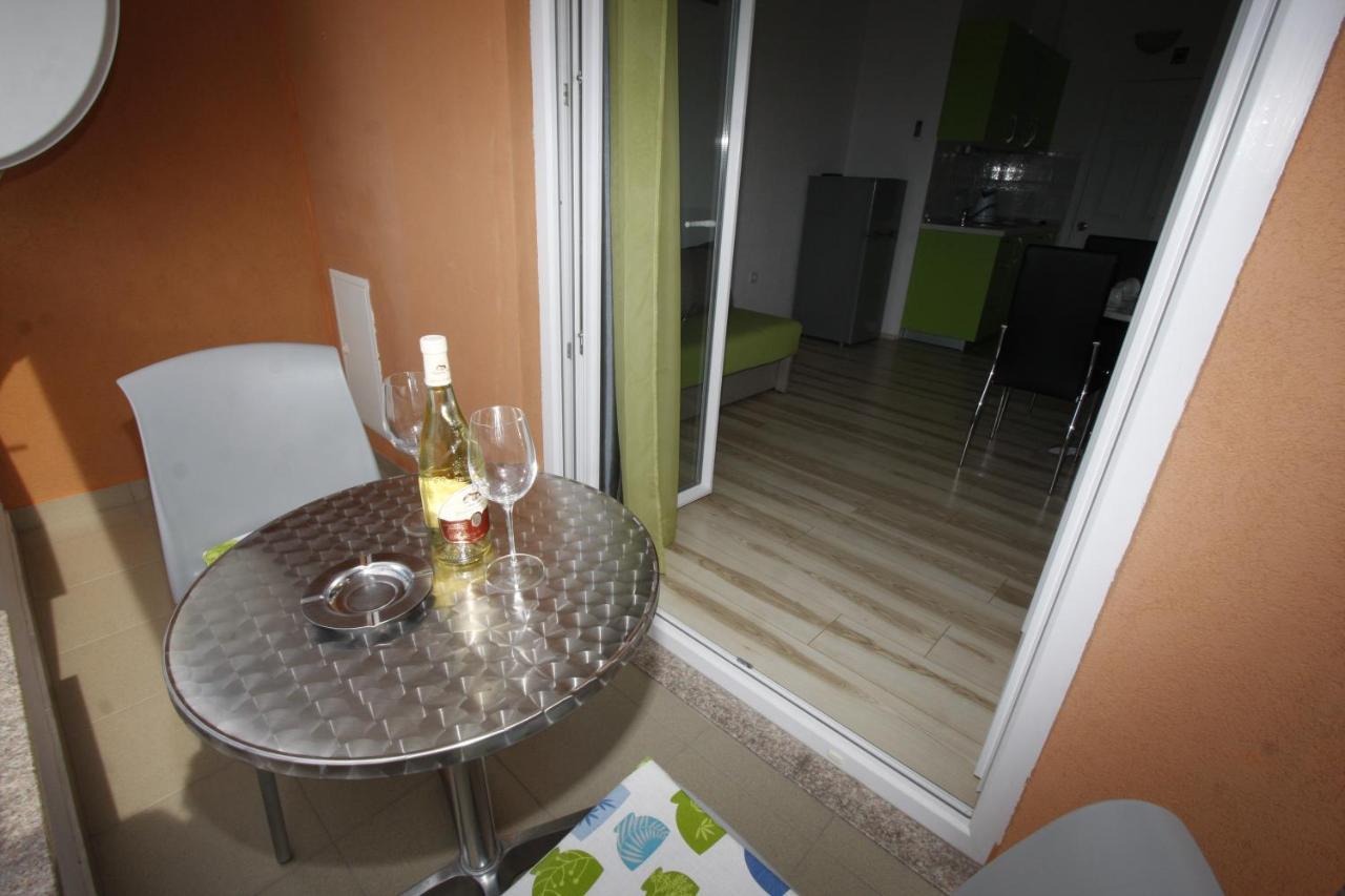 Apartments Turic Tucepi Ngoại thất bức ảnh