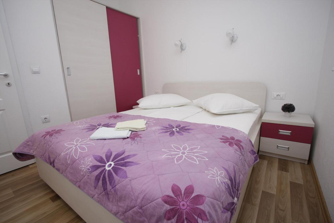 Apartments Turic Tucepi Ngoại thất bức ảnh