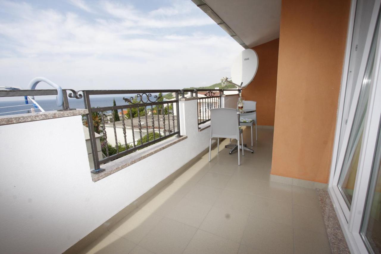 Apartments Turic Tucepi Ngoại thất bức ảnh