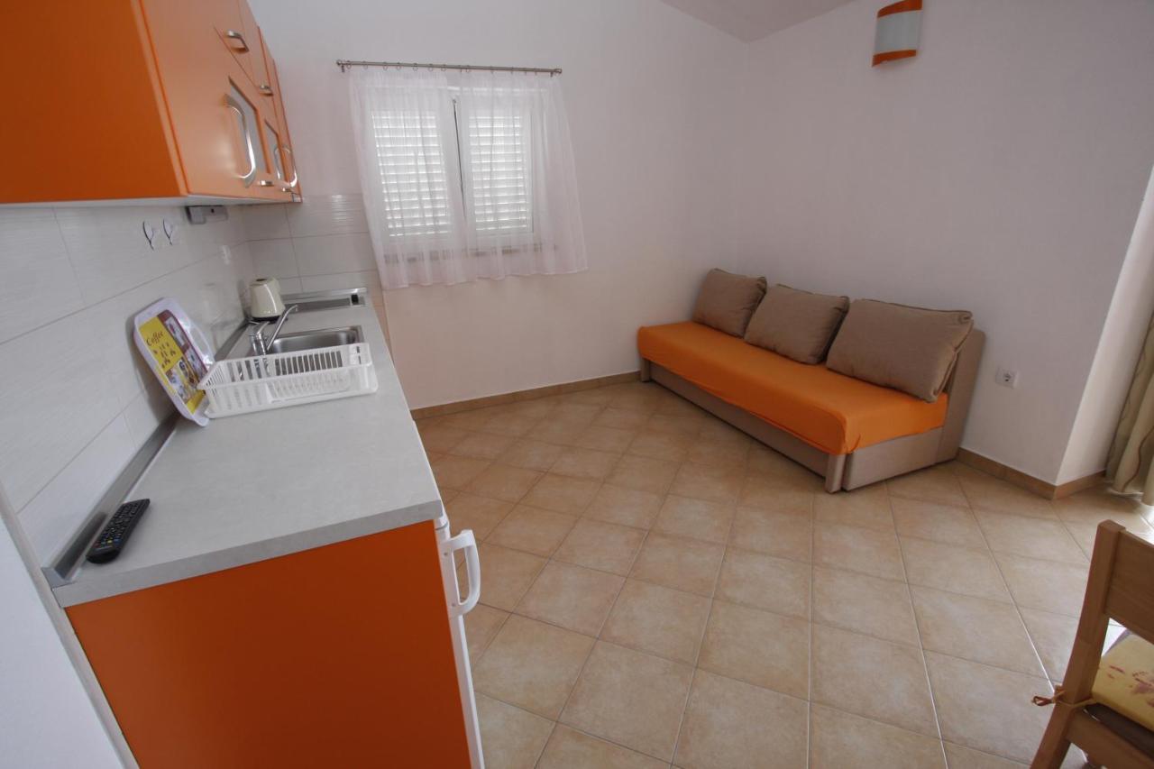 Apartments Turic Tucepi Ngoại thất bức ảnh